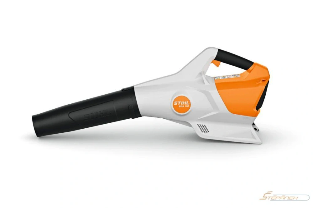 Foukač STIHL BGA 110